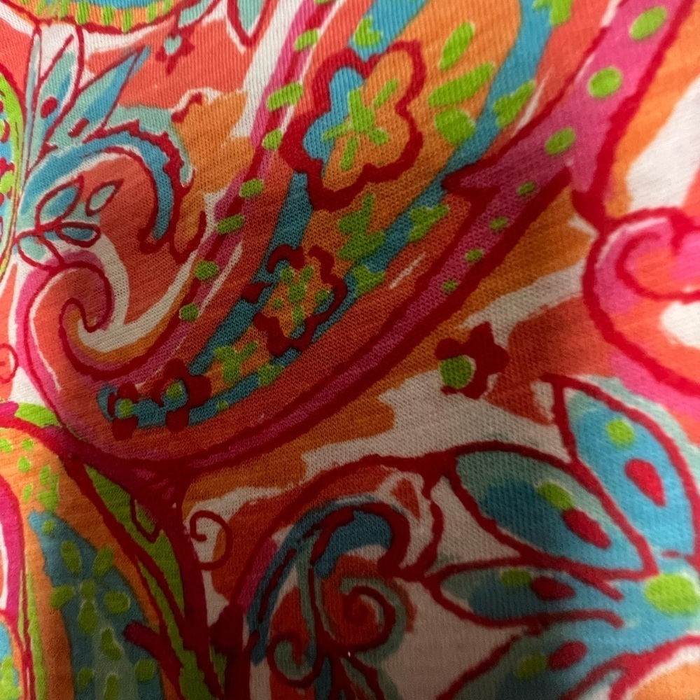 FRESH MULTICOLOR SLEEVELESS PAISLEY TOP
SIZE MEDIUM. V NECK. Cotton/polyester - Picture 9 of 10